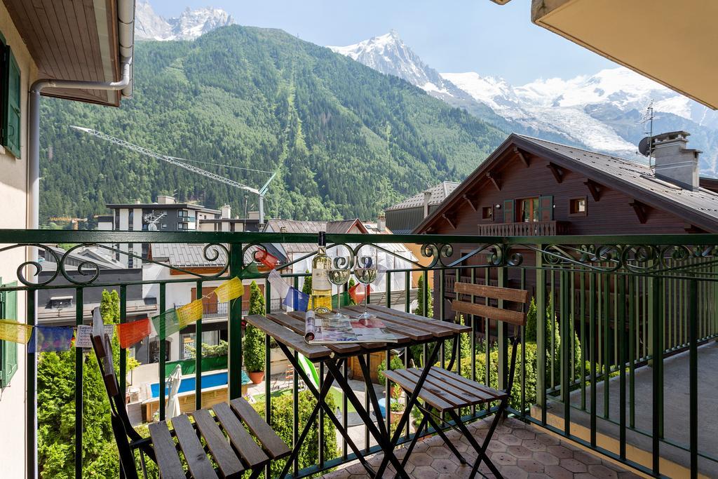 Apartment Blanc Neige 2 - Centre De Chamonix Ngoại thất bức ảnh